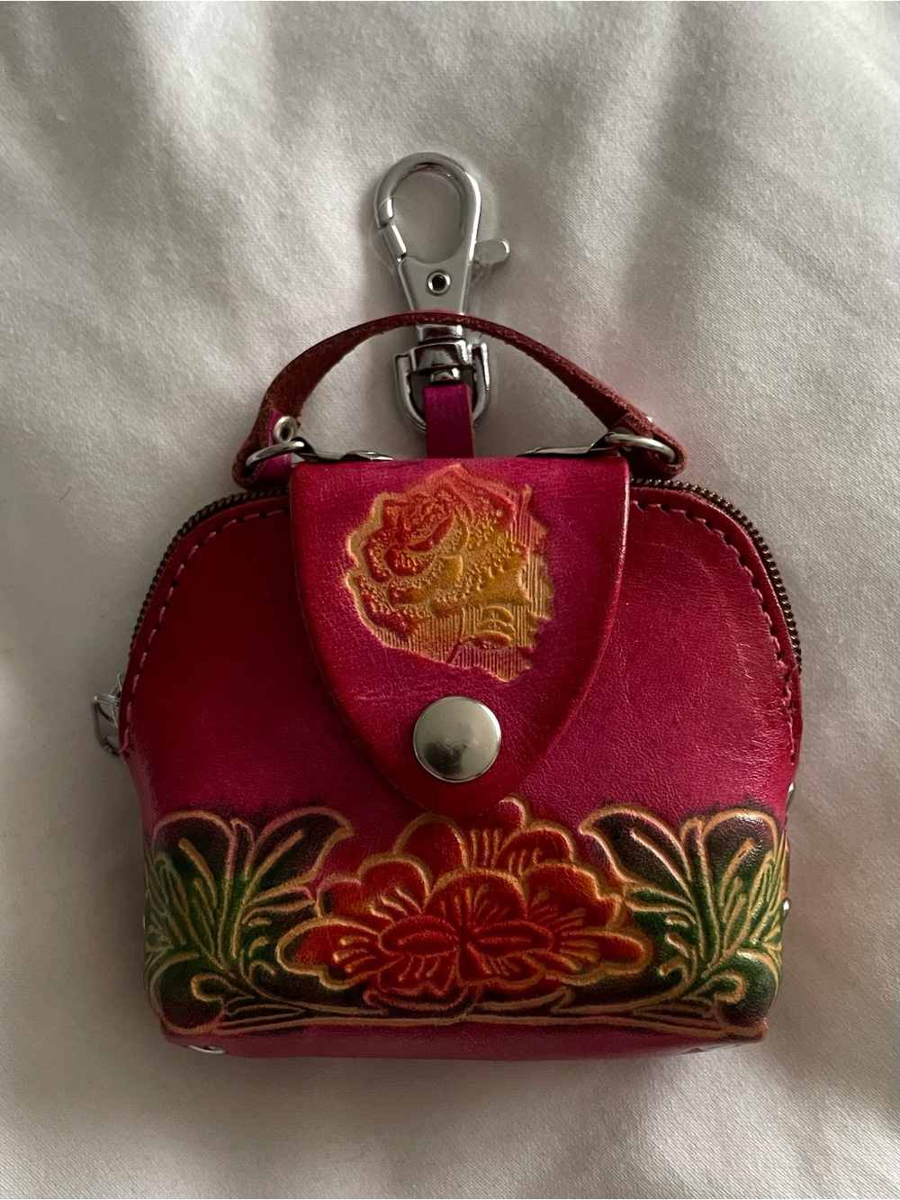 Mini Genuine Leather Coin / Earbuds Pouch with Clip